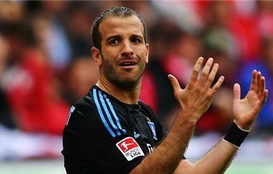 Hà Lan lo lắng vì Van der Vaart vẫn phải ra sân